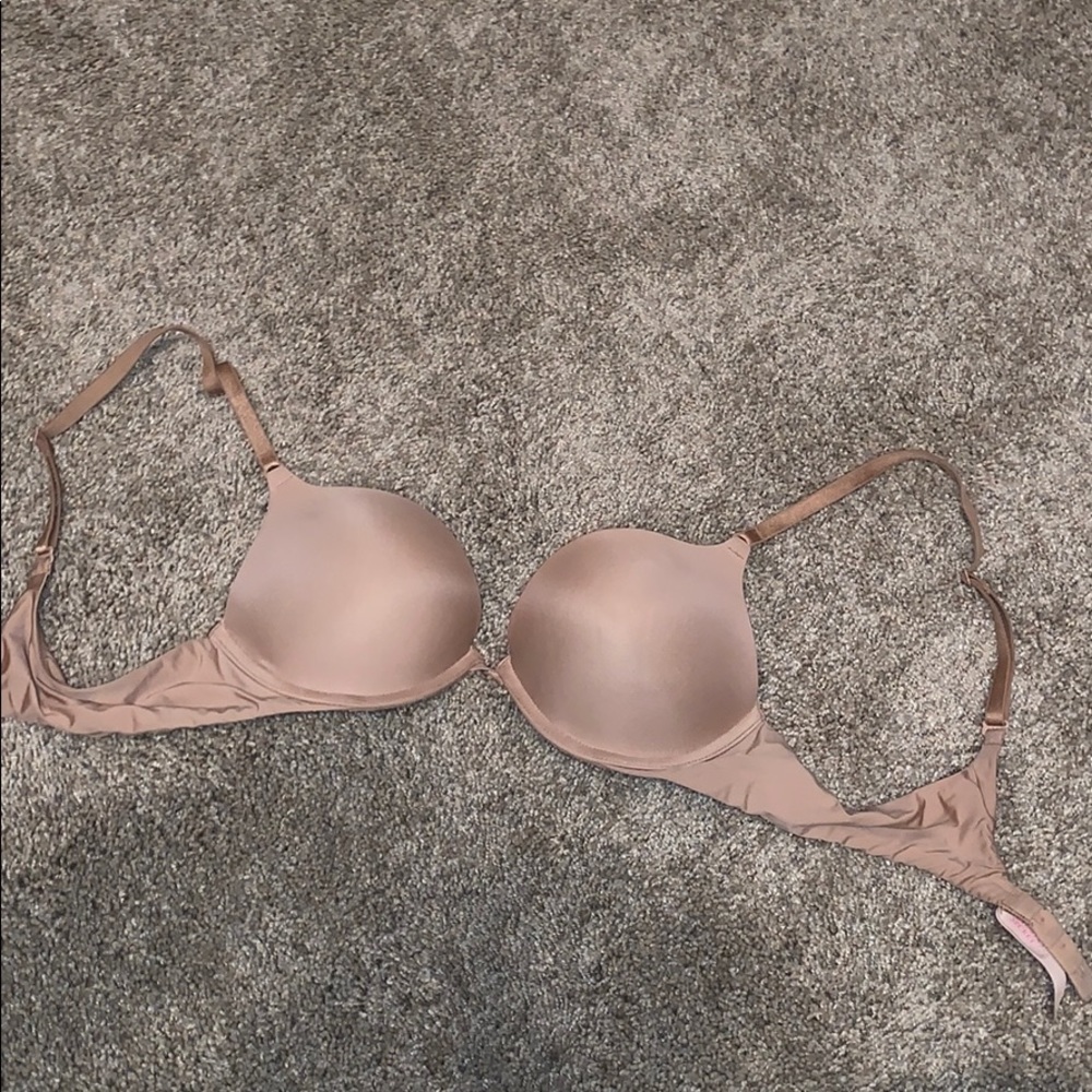 Victoria’s Secret push up bra